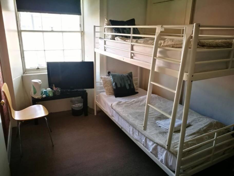 The Kingsview Townhouse - Boutique Hostel EDI Eksteriør bilde