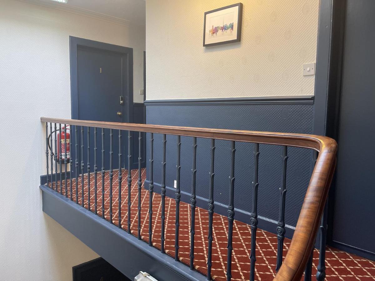 The Kingsview Townhouse - Boutique Hostel EDI Eksteriør bilde