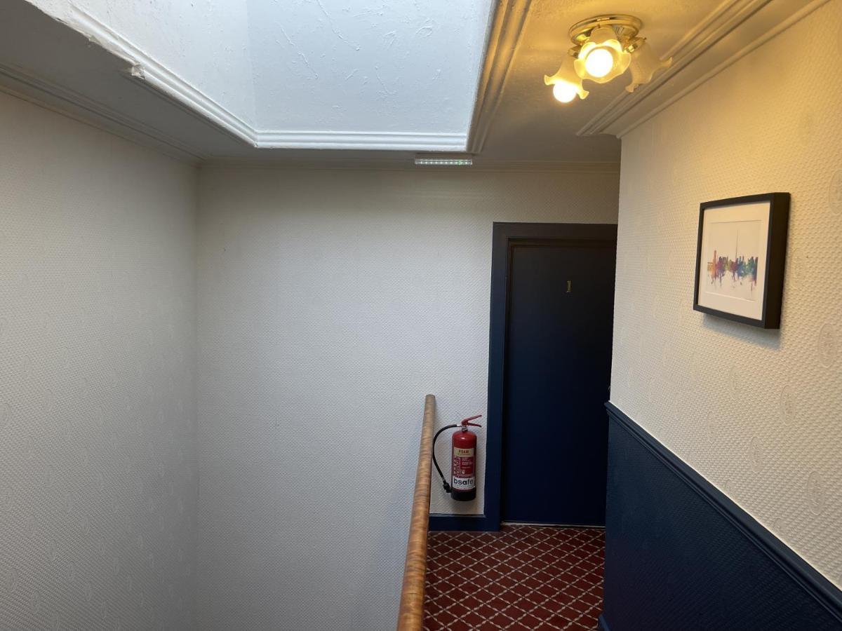 The Kingsview Townhouse - Boutique Hostel EDI Eksteriør bilde